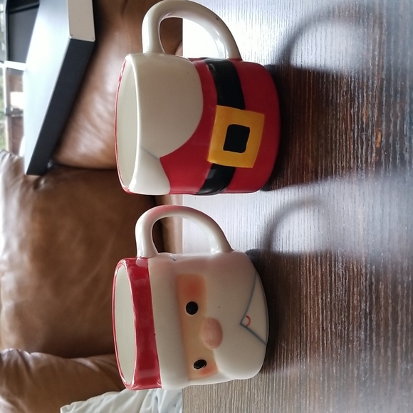 Hallmark Stackable Santa Mugs - Picture 1 of 6